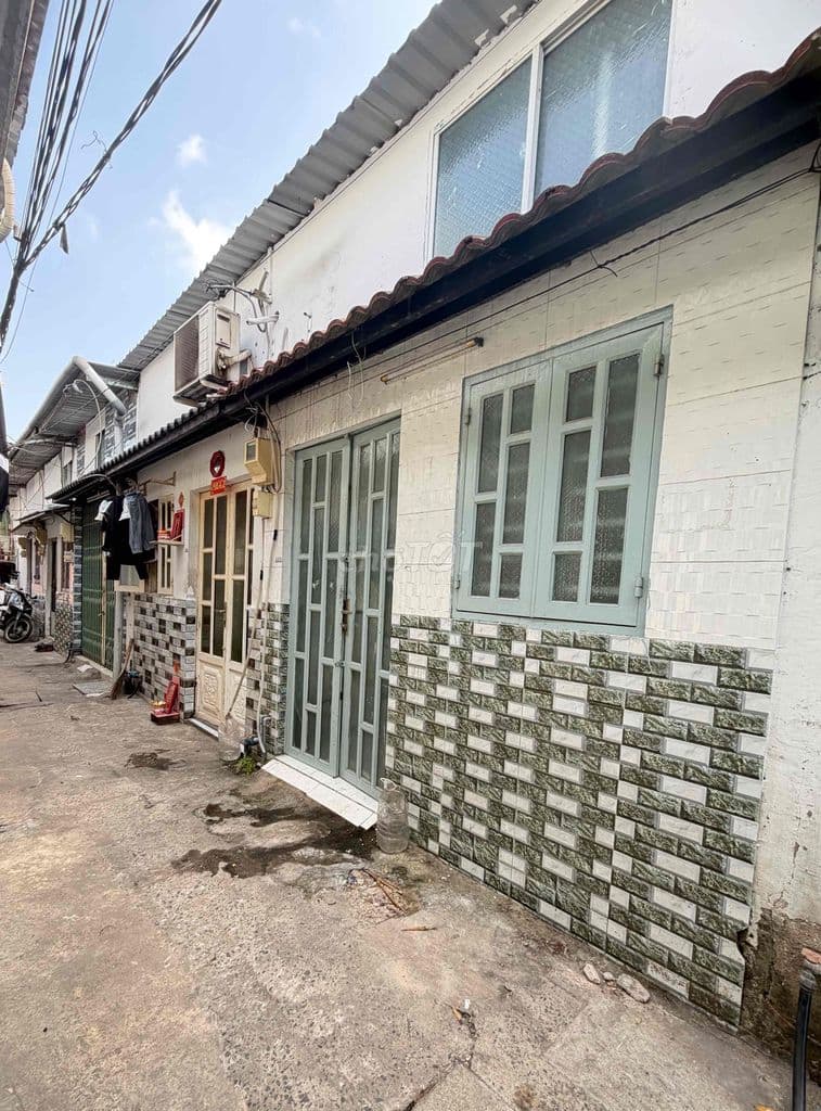 Bán Nhà C 3 Phạm Hùng,Bình Hưng