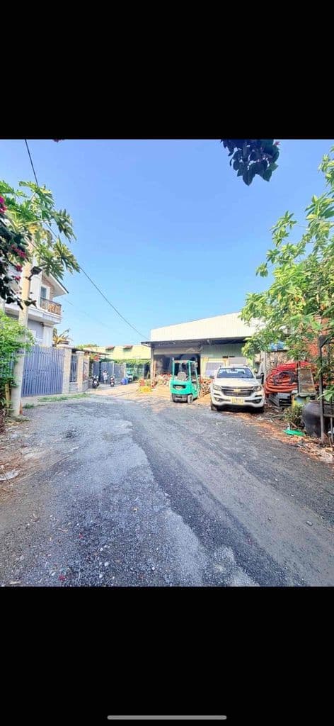 KHO XƯỞNG ĐÔNG HƯNG THUẬN - NGANG 10M - NGAY NGUYỄN VĂN QUÁ - 6.X TỶ