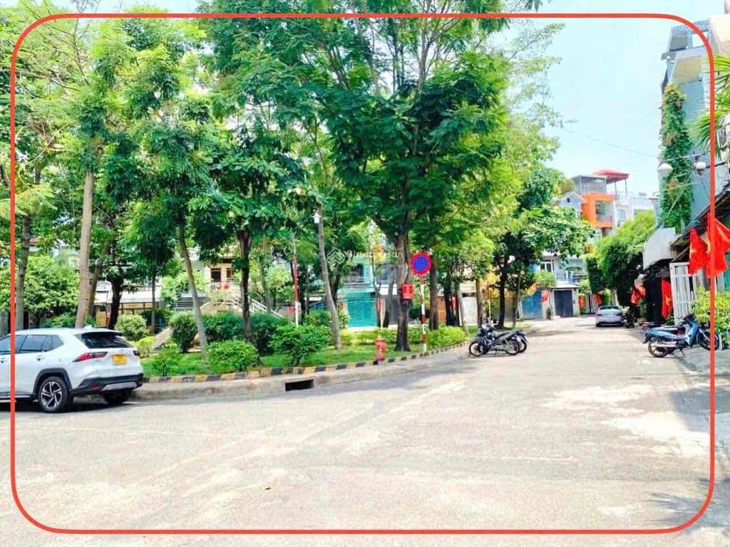 Bán Gấp Nhà Mới 1 Trệt 3 Lầu Hẻm Xe Tải Gần Aeon Tân Phú Giá Chỉ 9.9T - Ảnh 3