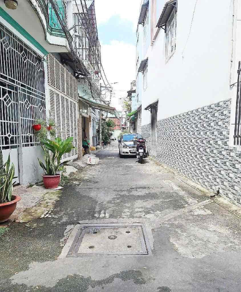 💥 Nhà Tân Phú, hẻm xe hơi, 1trệt 1lầu, 2 phòng ngủ, cho thuê 8triệu