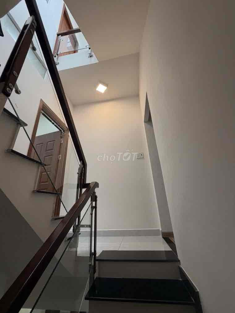 CẦN BÁN NHÀ 3 TẦNG-42M2-HẺM 4M-AN NINH - Ảnh 2