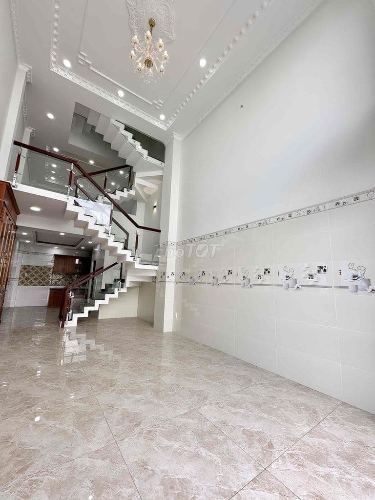 👉Mặt Tiền Đường xe hơi 8m Thông - Nhà Đúc 5 Tầng - DT: 4x15 (60m2), cạ - Ảnh 3