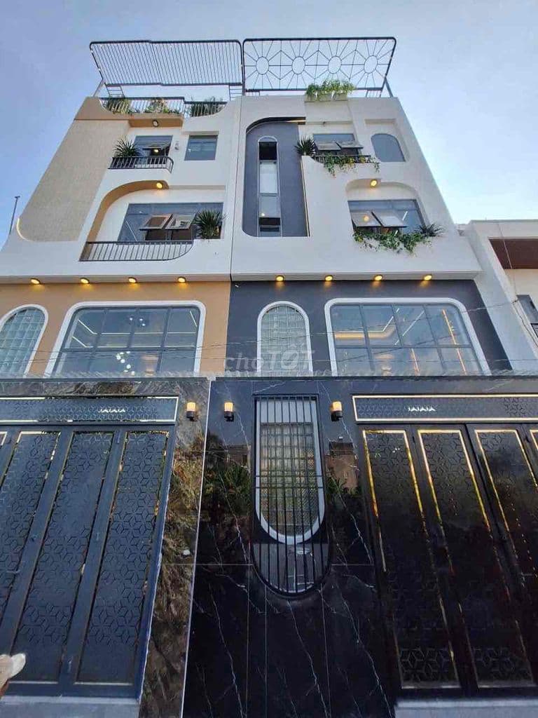 nhà xây mới ngay đầu ngã tư ga di chuyển sang go vấp 5phút - Ảnh 2