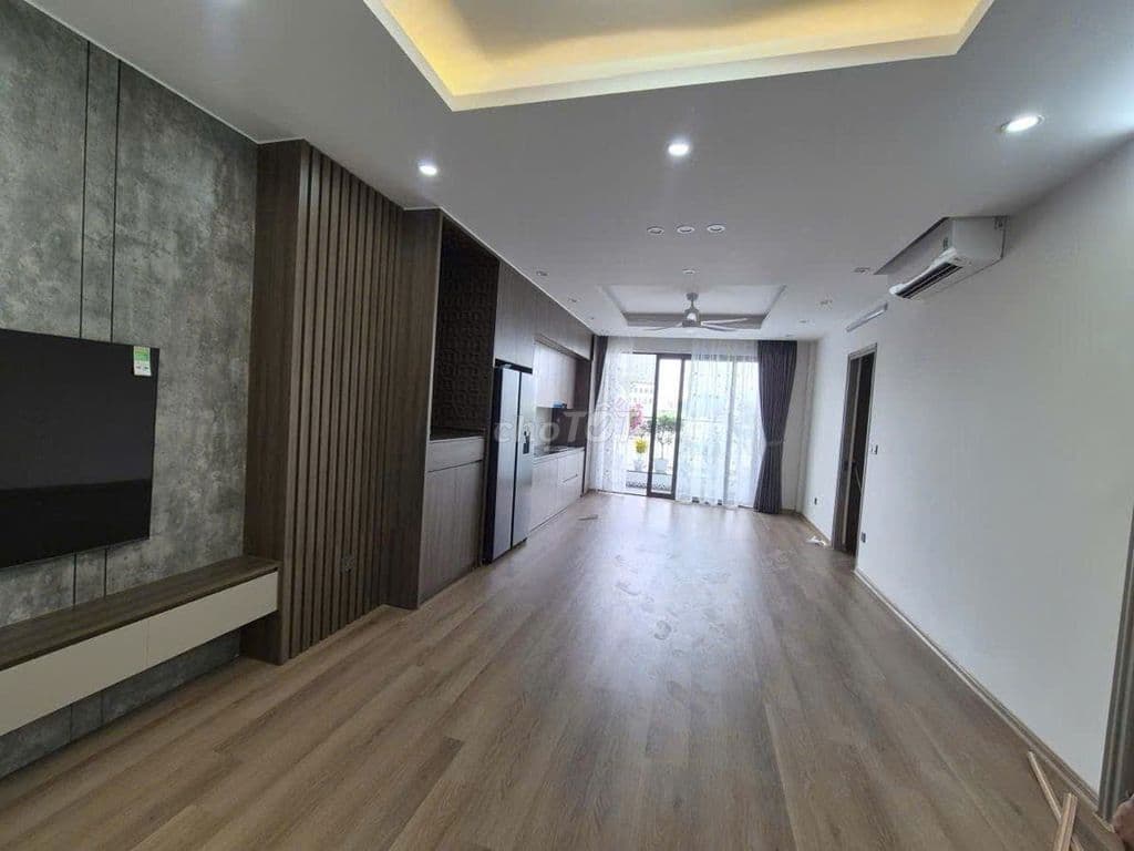 CĂN HỘ 2PN ĐẸP - GẦN VINCOM NGUYỄN CHÍ THANH - VỀ Ở NGAY