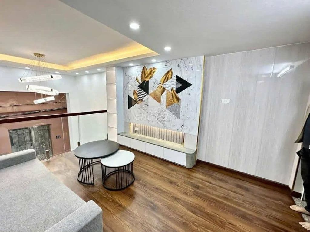 NHÀ ĐẸP KHƯƠNG TRUNG – 5 TẦNG Ở NGAY – QUẬN THANH XUÂN – 7,8 TỶ"