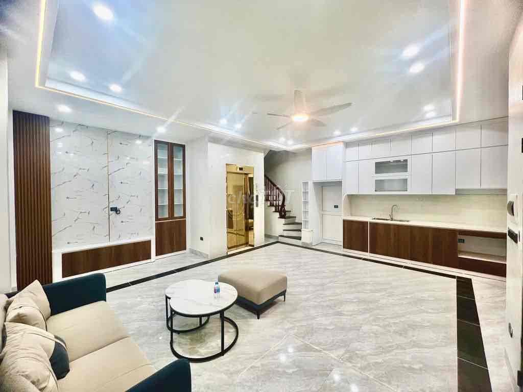 - THANG MÁY - NHÀ MỚI VỀ Ở LUÔN - KHU VỰC SẦM UẤT NHẤT PHỐ - Ảnh 3