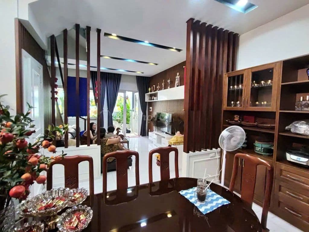 NHÀ PHỐ MEGA VILLAGE KHANG ĐIỀN - FULL NT - ĐƯỜNG CHÍNH 20M - VIEW CV - Ảnh 3