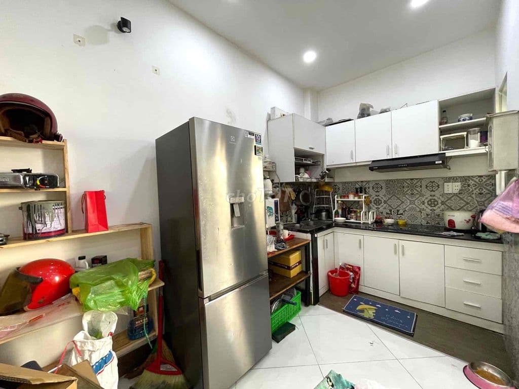 Nhà ngay CV Làng Hoa , 31m2 , nhà ở ngay , chỉ 3.5 tỷ - Ảnh 2