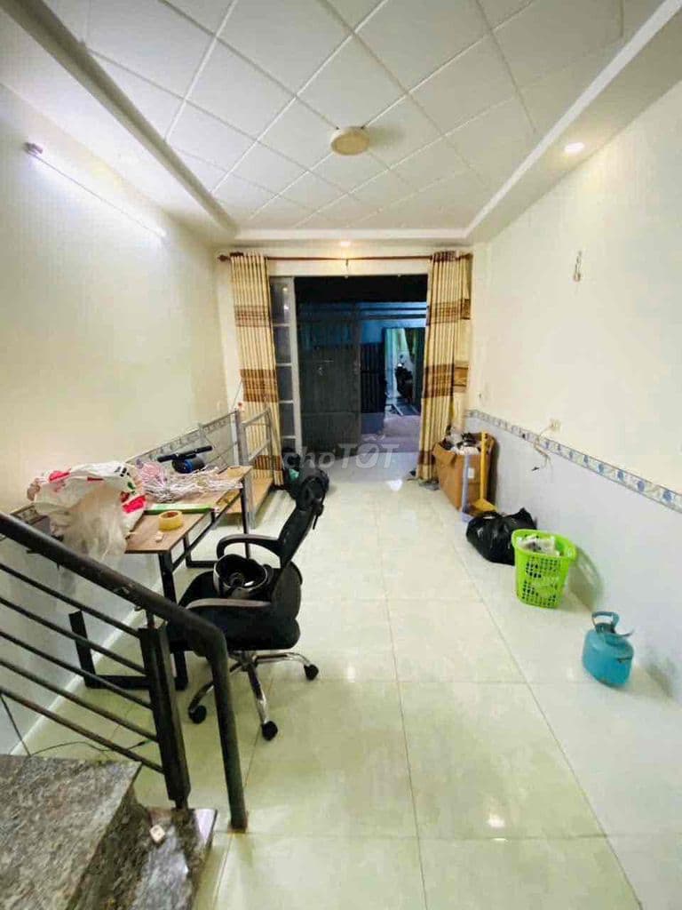 Nhà ngay chung cư sổ hồng - Ảnh 3