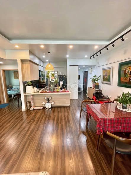 bán căn hộ 100m2 Long Biên view thoáng sáng