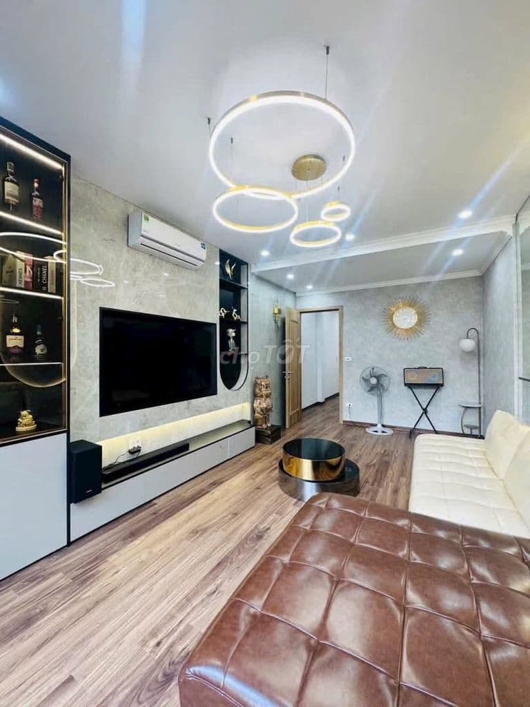Nhà mặt ngõ Ngọc Thụy giảm giá chỉ 12 tỷ - Ảnh 2