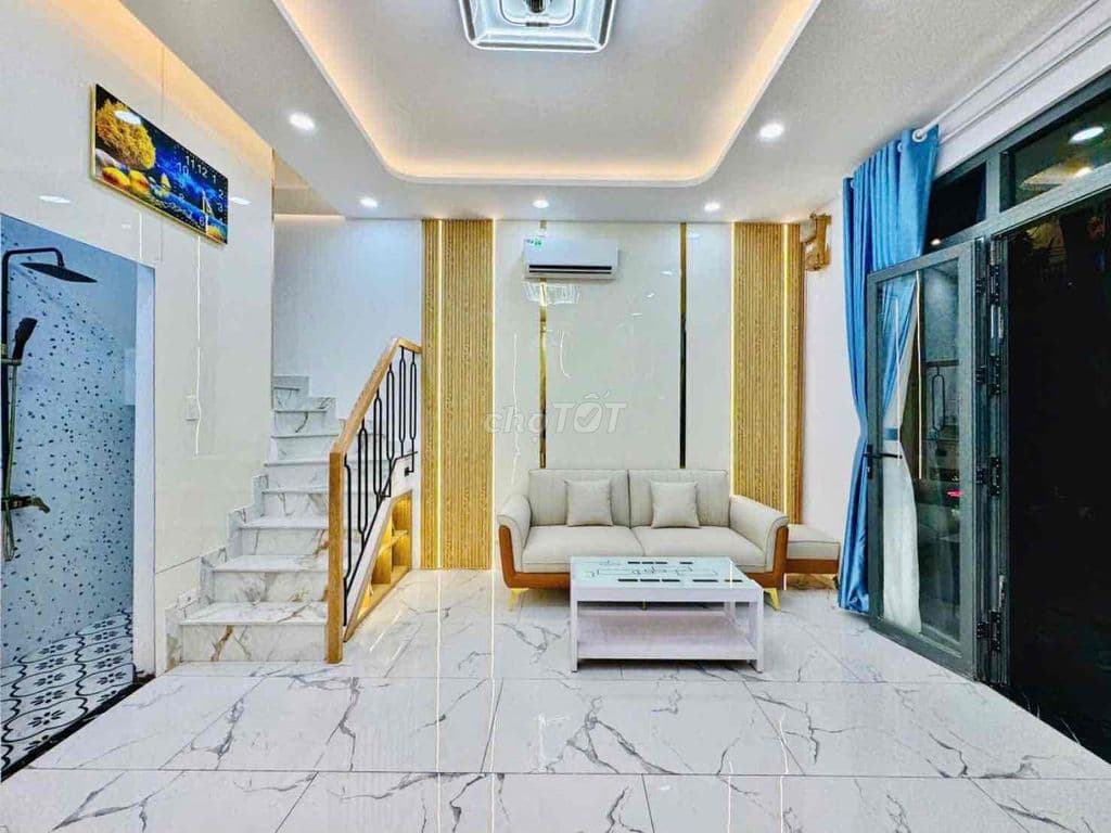 mặt tiền ngay Phan Văn Trị 6. Tỷ, 5x6 4 tầng - Ảnh 2