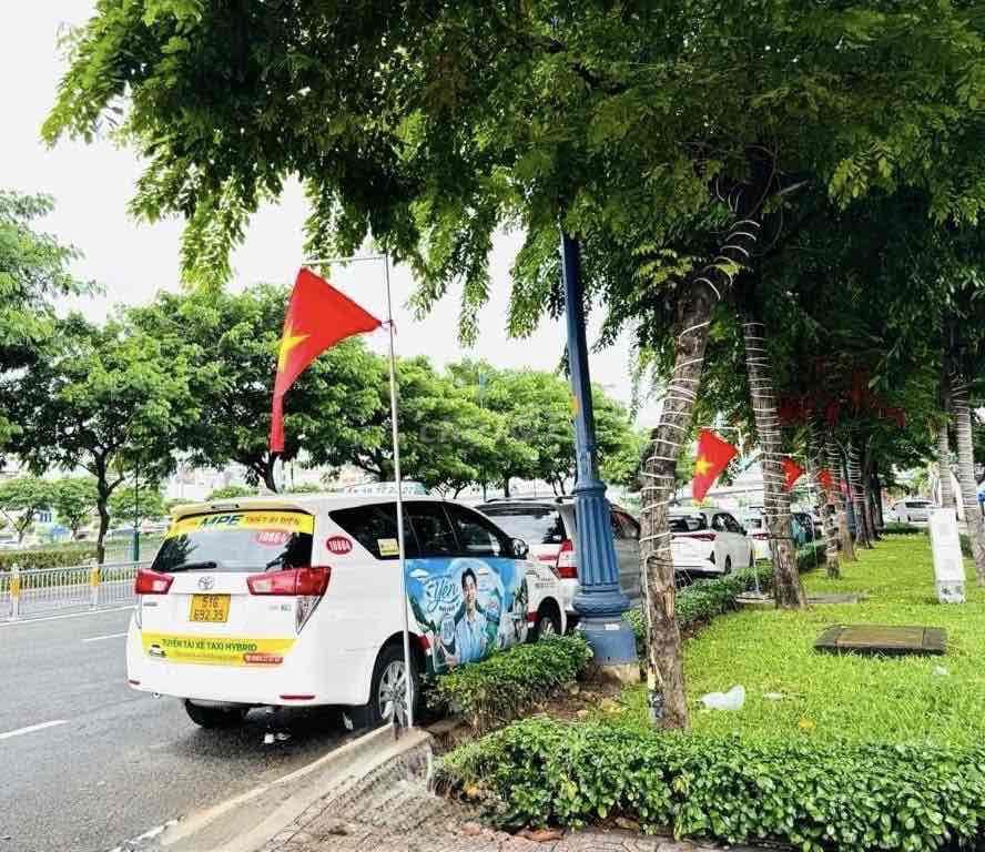 🚘HXH BẾN VÂN ĐỒN CẠNH GOLDVIEW HẼM THẲNG 1 LÈO TỚI NHÀ - SÁT BÊN Q1 - Ảnh 2