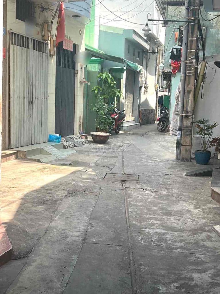 Nhà 4 tầng NỞ HẬU 6.5m HẺM XE HƠI sát MẶT TIỀN Tân Phước nhỉnh 7 tỷ