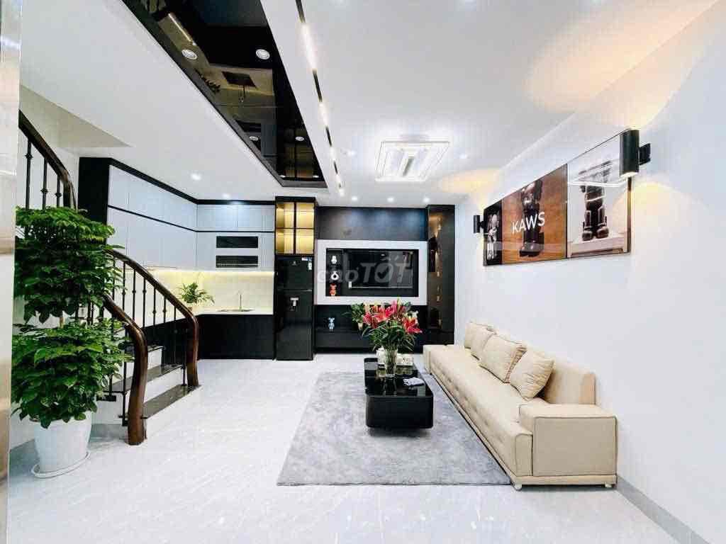 🏡 Nhà đẹp Hoàn Kiếm 💥 3,5 tỷ ➝ nhỉnh 3 tỷ nhỏ xíu * 5 tầng, 20m, xây