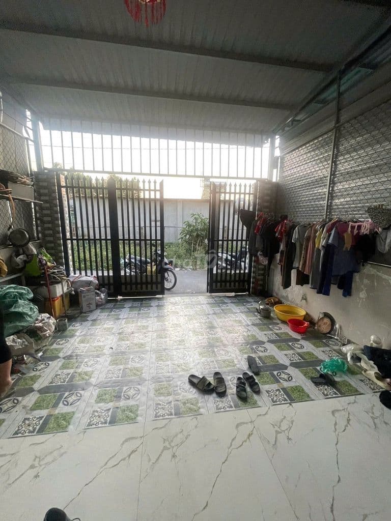 Cần bán nhà ở trường tiểu học Cầu Sáng Hóc Môn 5x17 790Tr Sổ hồngriêng