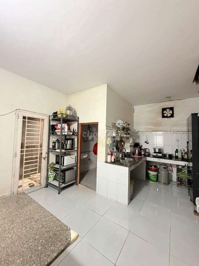 Hẻm 5M Vườn Lài 110 M2, chỉ 5,x tỷ
