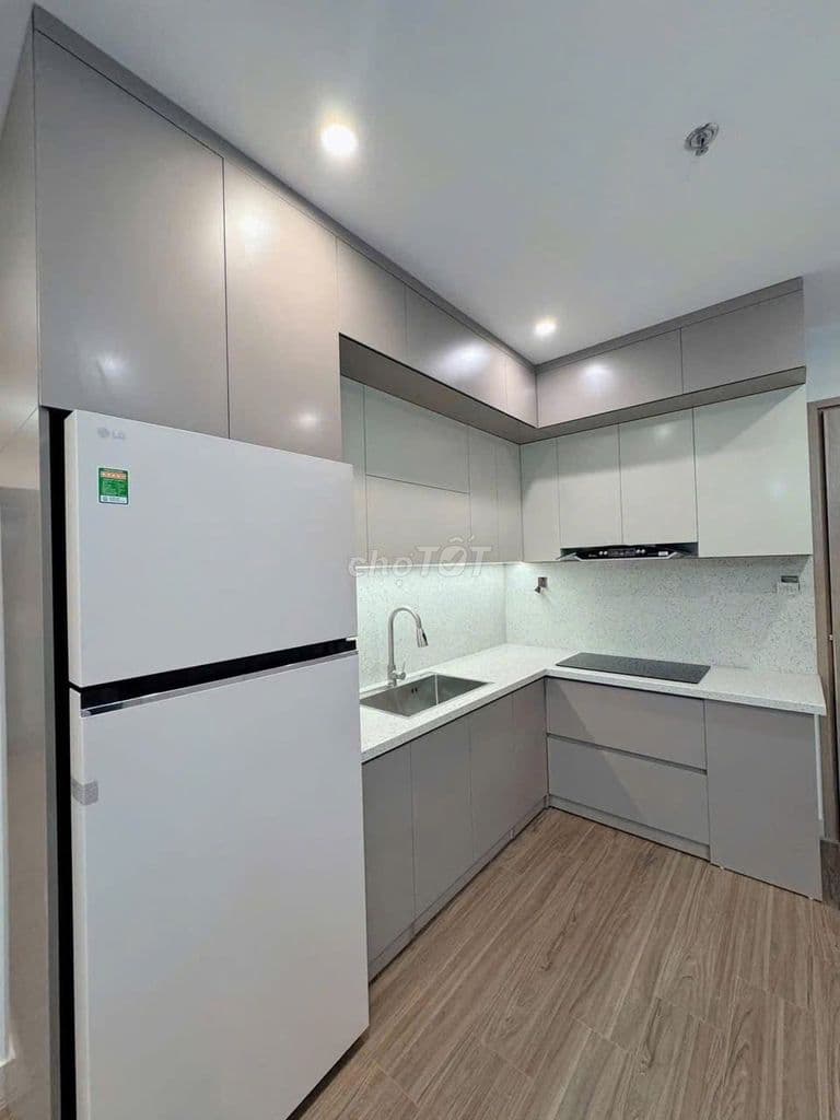 Bán căn 2N1VS 55m2 , full nội thất giá 4ty45 bao phí