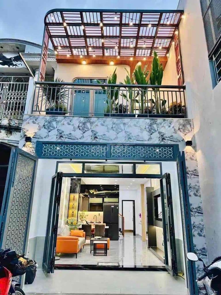 Định cư nước ngoài dư cần bán gập nhà Bình Chánh