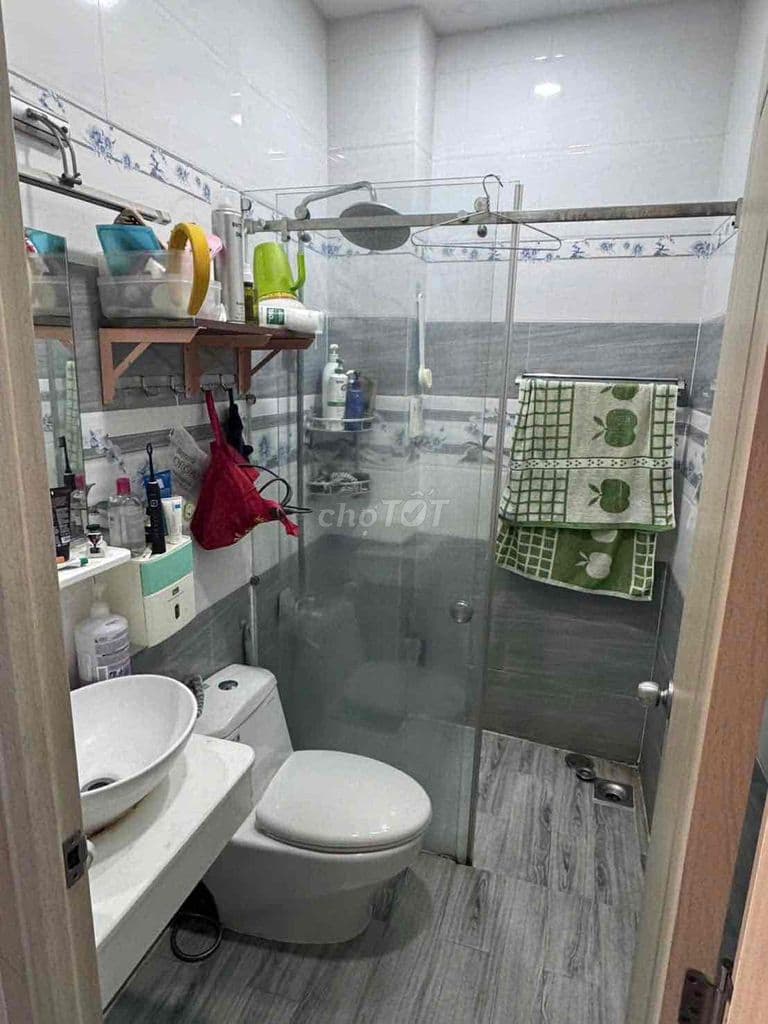 BÁN GẤP NHÀ ĐẸP HẺM XE HƠI THẲNG PHẠM PHÚ THỨ FULL NỘI THẤT - Ảnh 2