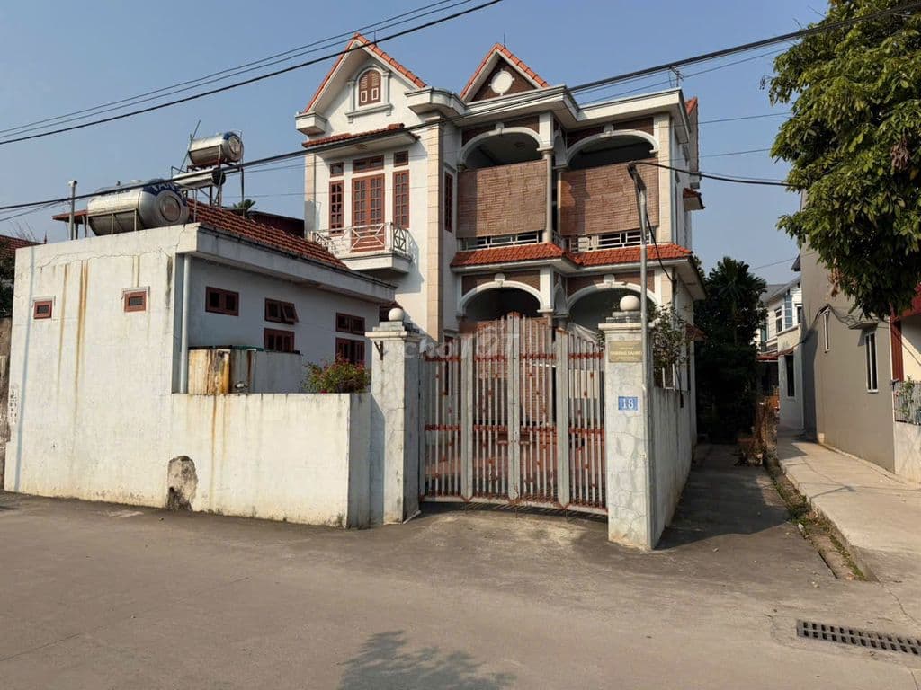 ĐẤT KÈM NHÀ 2 TẦNG FULL THỔ CƯ 459M2 MẶT TIỀN 13 VIEW HỒ TẠI PHÚC THỌ