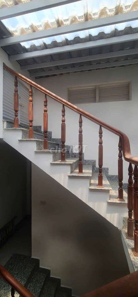 HIẾM. BÁN GẤP NHÀ MẶT TIỀN ĐƯỜNG SỐ PHẠM HƯU LẦU. Q7. DT 4X18M. W - Ảnh 3