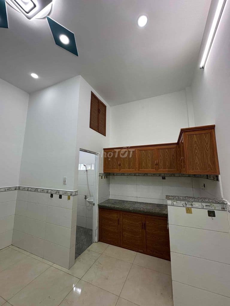 Chú Hiệp cần bán gấp căn nhà đang ở 4,3x11 525tr còn thương lượng - Ảnh 2