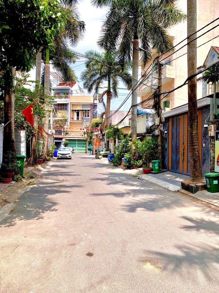 Mat tien D70-Qũy đất hiếm tại Thủ Đức