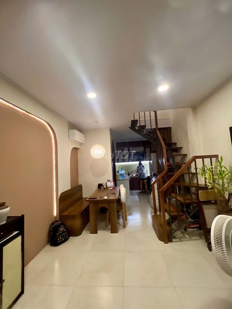 NHÀ CHÍNH CHỦ - CHILL HOUSE - HẺM XE HƠI ĐẬU CỬA - P8 GÒ VẤP - Ảnh 2