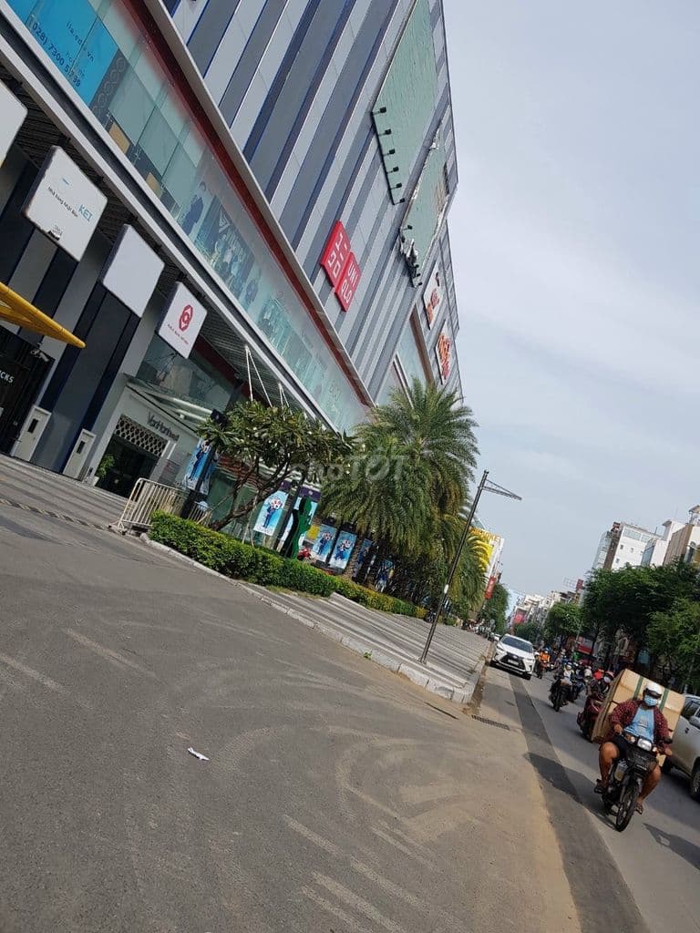 🏨 KHÁCH SẠN MINI GÓC HXH SƯ VẠN HẠNH – 12 PHÒNG 12wc – GIÁ 19 TỶ