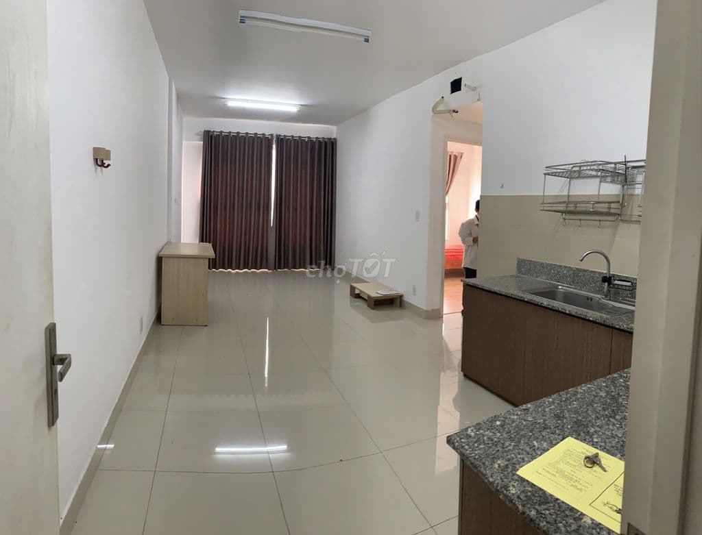 Cần bán căn hộ Citihome đã có sổ hồng tại Cát Lái , nhận nhà ngay