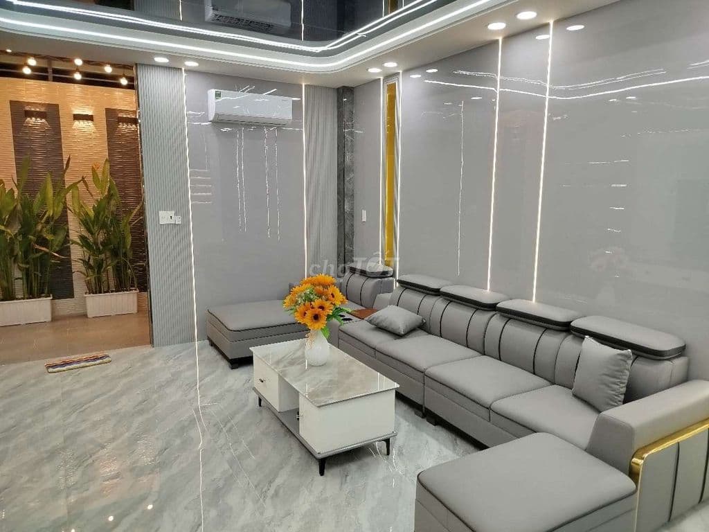 BÁN NHÀ PHỐ LIỀN KỀ CAO CẤP – HẺM XE HƠI – THỚI AN, QUẬN 12, TP.HCM - Ảnh 2