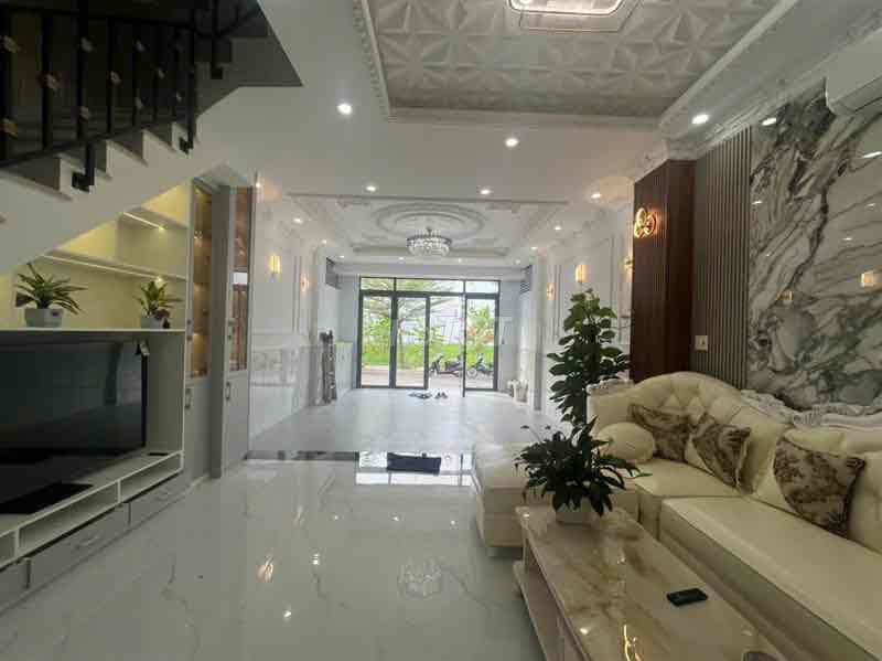 MẶT TIỀN KHU PHÂN LÔ - ĐƯỜNG NHỰA 8M CÓ LỀ- TÂN CỔ ĐIỂN KIÊN CỐ