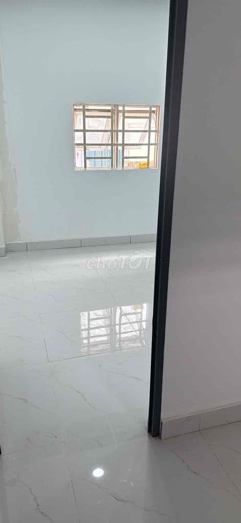 nhà nguyên căn gần Vincom - Ảnh 2
