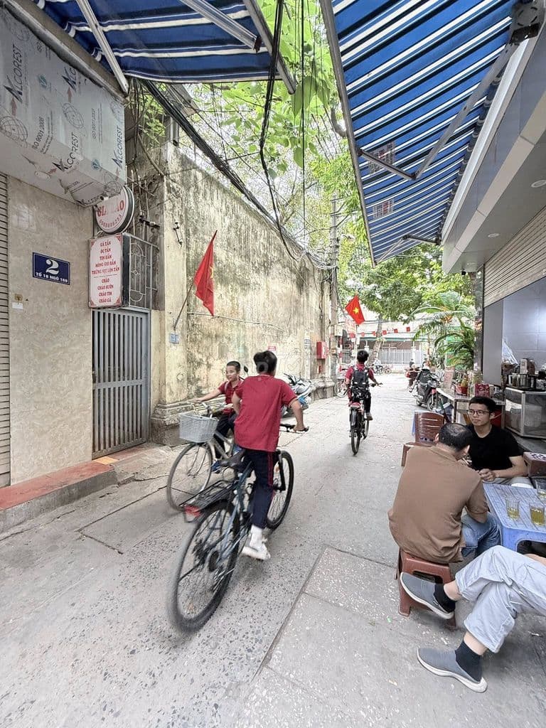 NHÀ ĐẸP Ở NGAY- Ô TÔ VÀI BƯỚC CHÂN- NỞ HẬU - TRUNG TÂM HOÀNG MAI - Ảnh 2