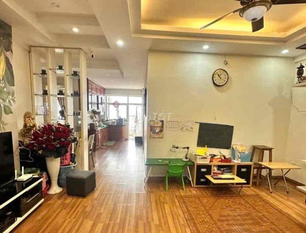 Phố cổ Tôn Đản 52/90 m2 sổ đỏ tt quận Hoàn Kiếm 3 ngủ 2 vs nhà đẹp