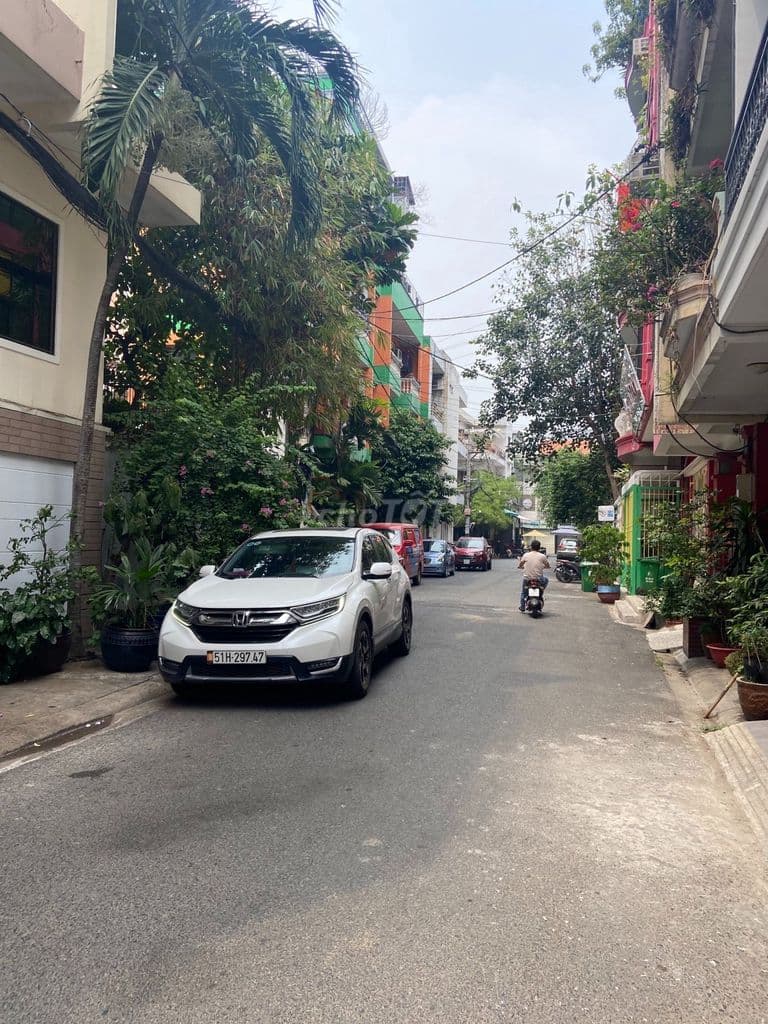 Xe hơi đỗ cửa - QUẬN 3 ngang khủng gần 6m| 4 tầng nhà mới