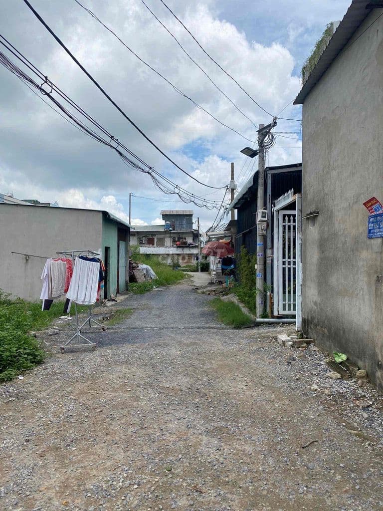 6 x 32m thổ cư 191m2 có dãy phòng trọ thu nhập 15 triệu/ tháng - Ảnh 2