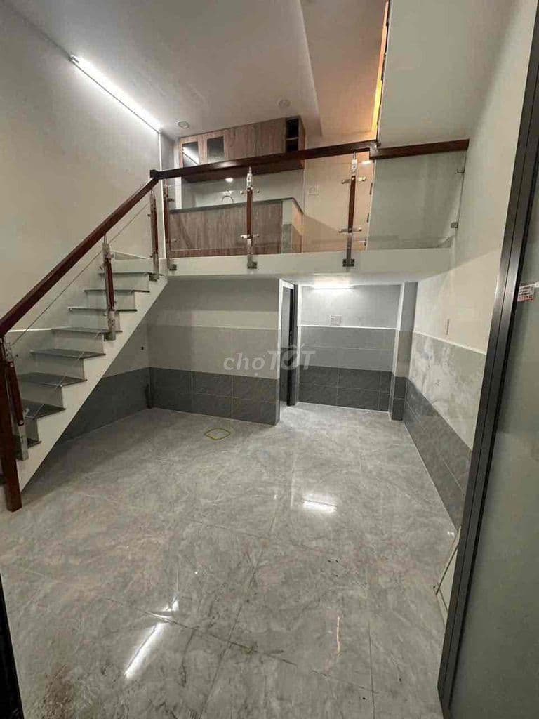 BÁN NHÀ TRỆT LỮNG 2 LẦU - GẦN MẶT TIỀN ĐƯỜNG - Q7 - Ảnh 3