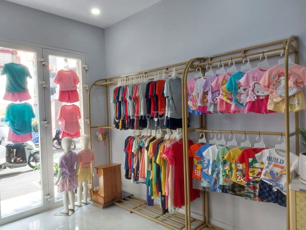 Nhà mặt tiền kinh doanh ở ngay trong chợ GV-Dòng tiền thu nhập cao - Ảnh 3