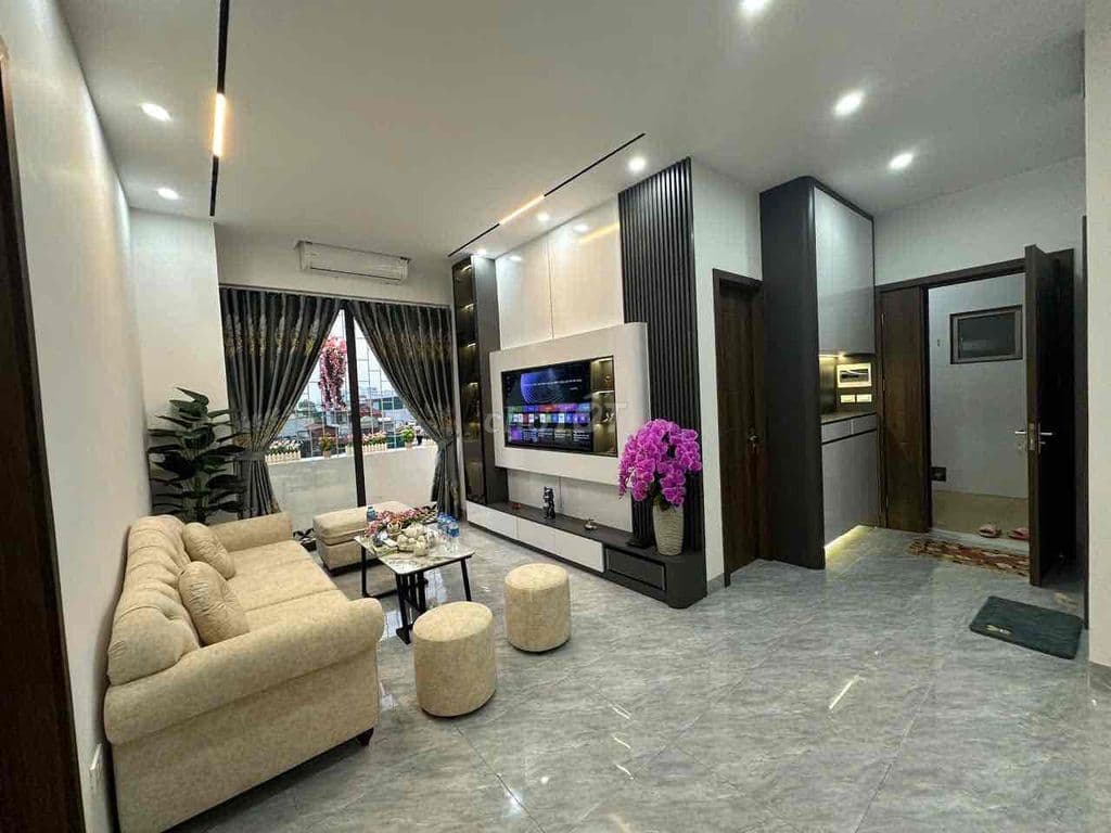 BN chung cư dt 80m full nội thất giá nhỉnh 5tỷ