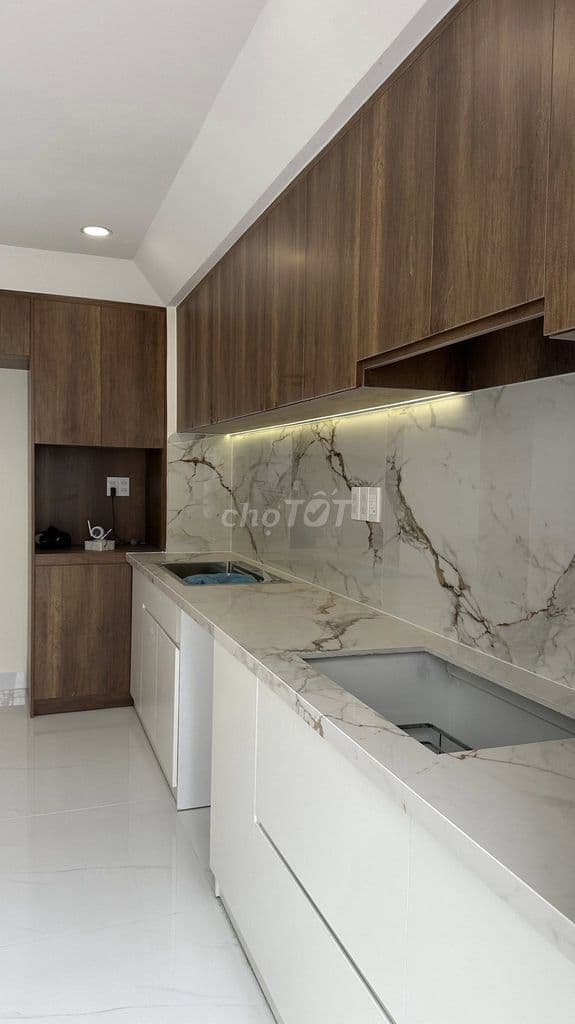 NHÀ MỚI - GARA 7 CHỖ - CẠNH METRO - CÔNG VIÊN - VỊ TRÍ ĐẸP Q9 - Ảnh 3