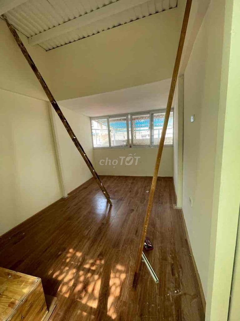 Bán TT phố Bùi Ngọc Dương 3PN 2WC 2 thoáng ô tô đỗ cửa 80m2 T2+3 giá 4 - Ảnh 3