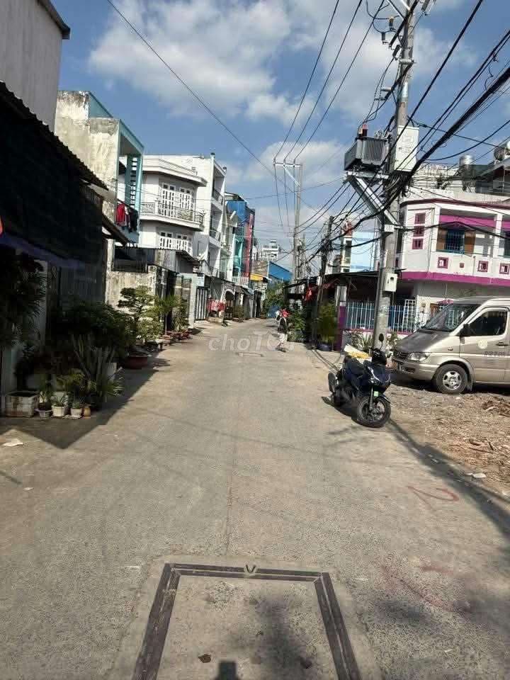 ĐẤT MẶT TIỀN SẸC NGẮN TÔ KÝ, DT: 100m2, SỔ HỒNG RIÊNG, CHỈ 5 TỶ - Ảnh 3