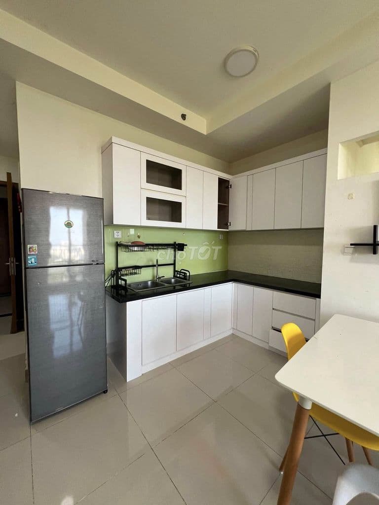 Bán căn hộ 2PN đang nộp sổ giá chỉ 2ty8 nhà đầy đủ nội thất