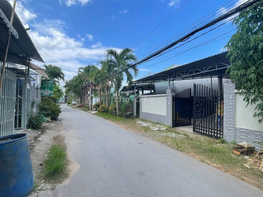 Cần bán nhà vườn hẻm oto 434.m2 Giá 1 tỷ 350 Sổ hồng riêng đầy đủ - Ảnh 3