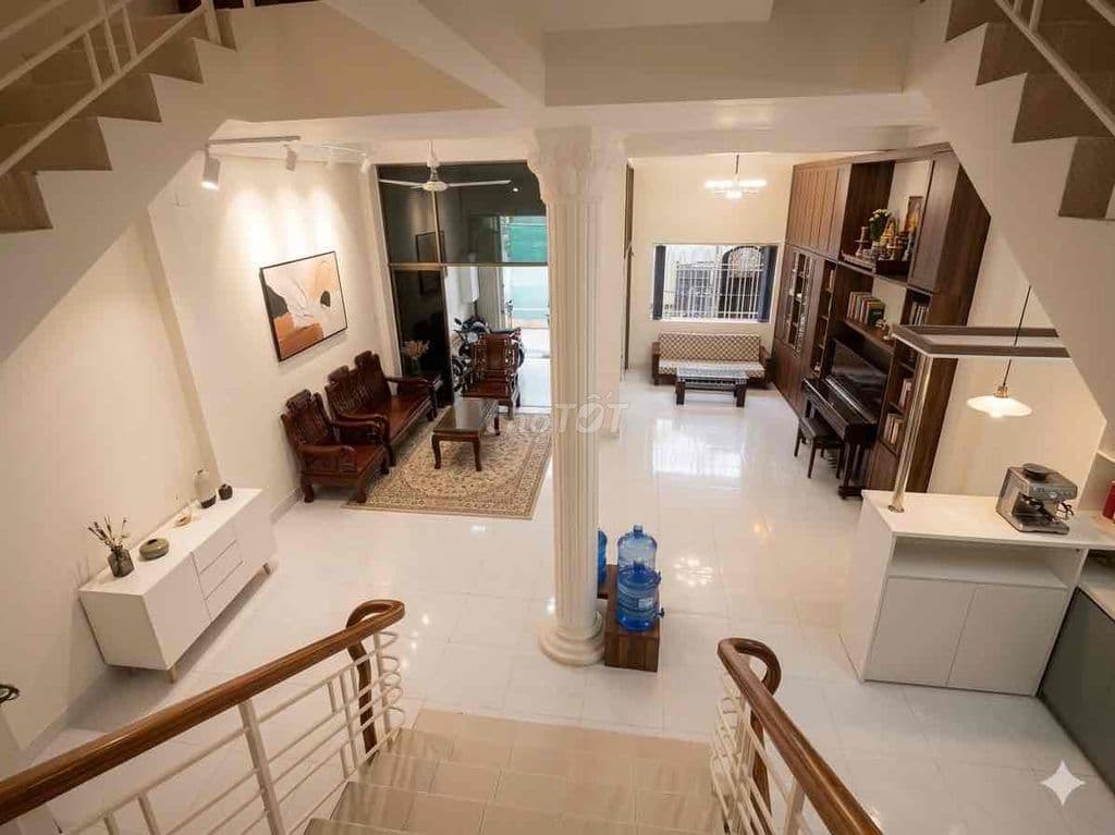 11 tỷ TL, ngang 8.5m, 75m2 CN, nhà 4 tầng HXH Hồ Văn Huê - Ảnh 2