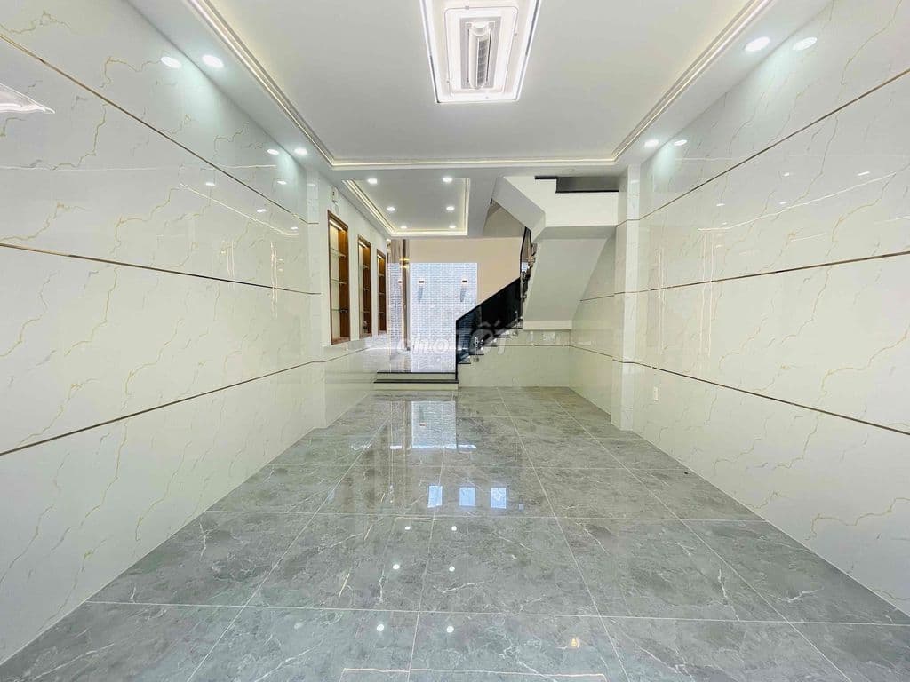 NHÀ 5 TẦNG MỚI CỰC ĐẸP SÁT VÁCH VẠN PHÚC - ĐƯỜNG 7M DÂN CƯ ĐỒNG BỘ - Ảnh 2