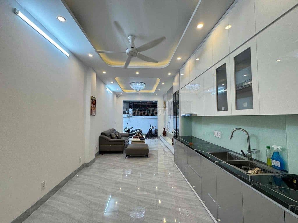 Lô góc phố Trương Định 40m2 x5T 7.8 tỷ ngõ nông sát phố thang máy nhà - Ảnh 2