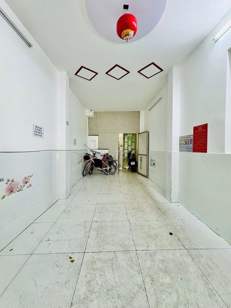 Bán nhà 2 mặt hẻm trước sau, 3 tầng 3,10m x 18m Hoàng Hoa Thám